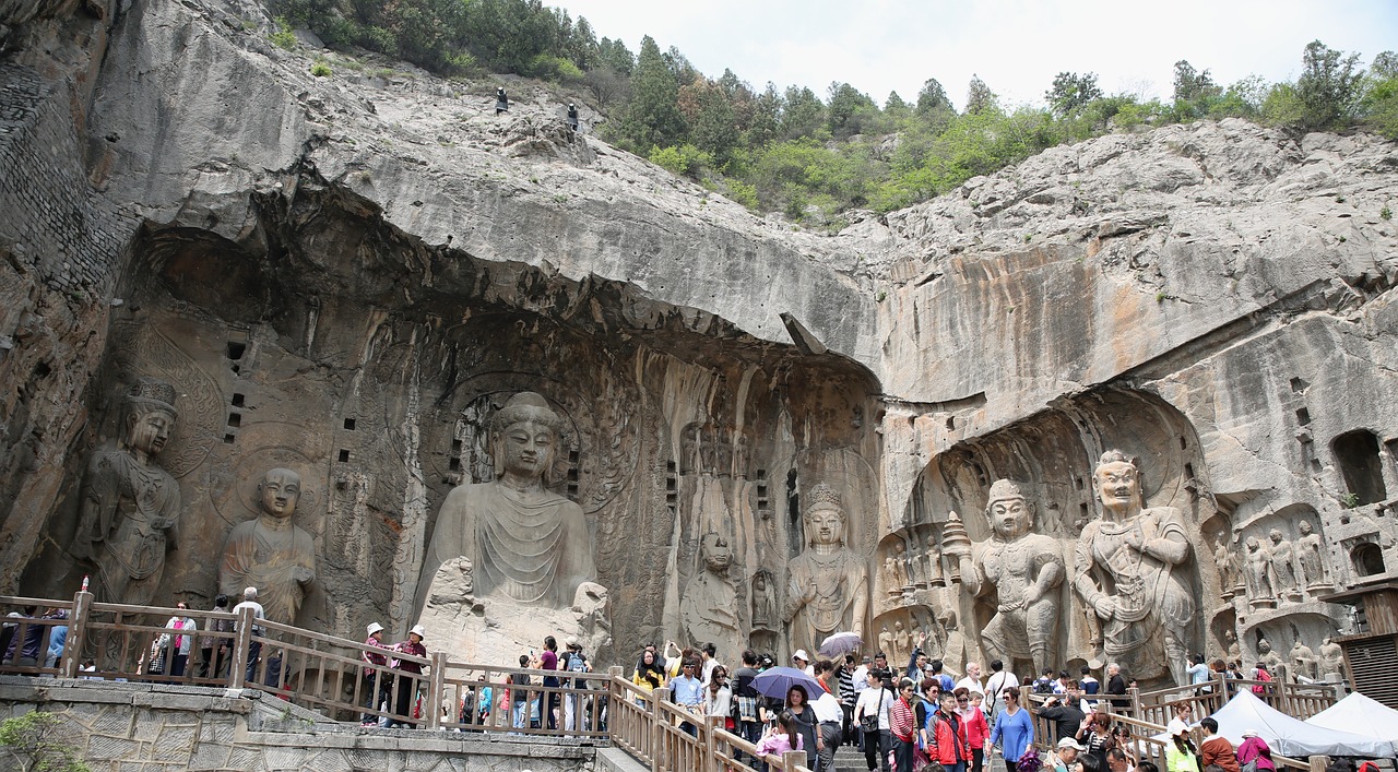 探秘峨眉圣地，走进历史的韵律——乐山大佛深度游记